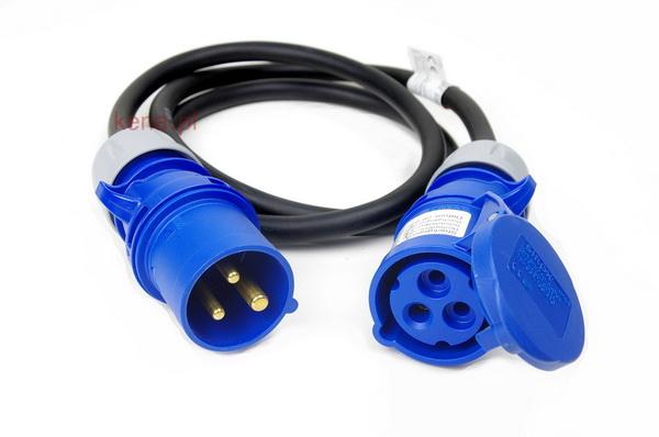 Adapter CEE wtyczka- CEE gniazdo 1,5m